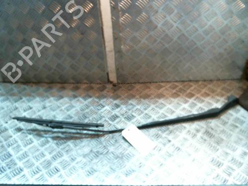 Used Front windshield wiper arm HYUNDAI GETZ (TB) 1.5 CRDi (88 hp) 20998266