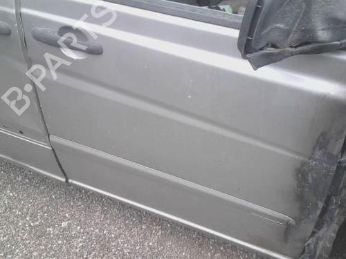 Used Right front door MERCEDES-BENZ VITO Bus (W639) 115 CDI (639.701, 639.703, 639.705) (150 hp) 28116163