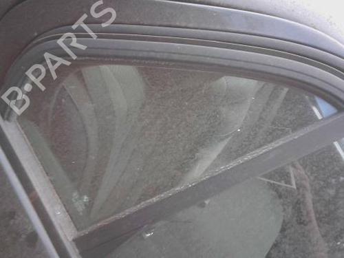 Dør rude højre bagtil BMW 3 (E30) 324 td (115 hp) 32528576
