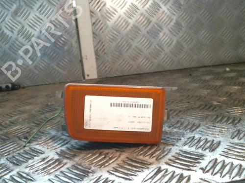 Used Right front indicator Right front indicator VW GOLF III (1H1) 1.9 TDI (90 hp) 20989328 20989328