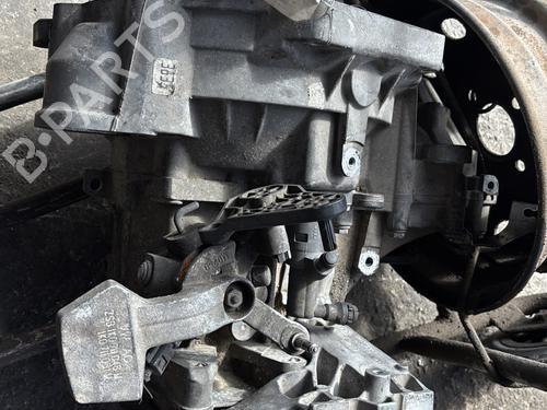 Used Gearbox AUDI A3 Sportback (8PA) 1.6 TDI (105 hp) 28053786