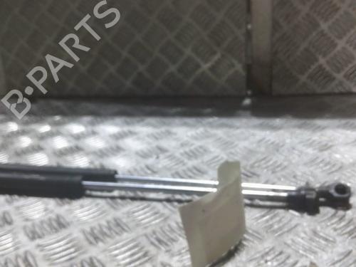 Used Tailgate lift support RENAULT ESPACE III (JE0_) 2.0 16V (JE0N, JE0L, JE02) (140 hp) 28840365