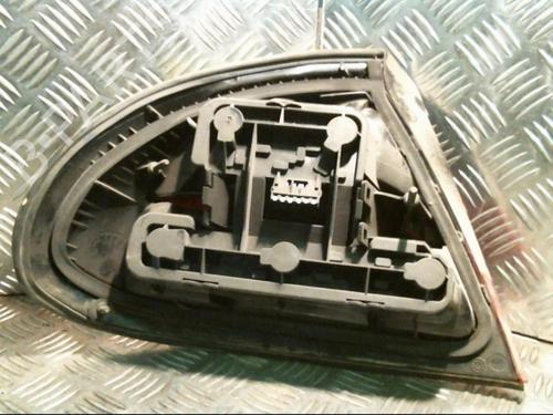 Used Right taillight Right taillight 21000886 21000886