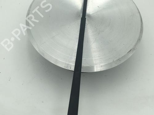 front-windshield-wiper-arm-renault-clio-iii-br01-cr01-2005-2006-2007-2008-2009-2010-2011-2012-2013-2014-30600368 main image