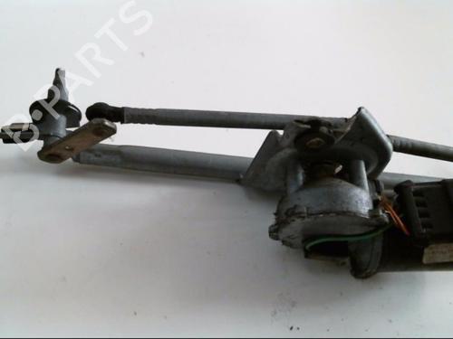 Used Front wiper motor OPEL CORSA B (S93) 1.2 i (F08, F68, M68) (45 hp) 22040321