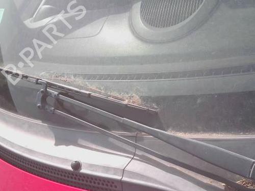 front-windshield-wiper-arm-citroen-c1-pm_-pn_-2005-2006-2007-2008-2009-2010-2011-2012-2013-2014-33650410 main image