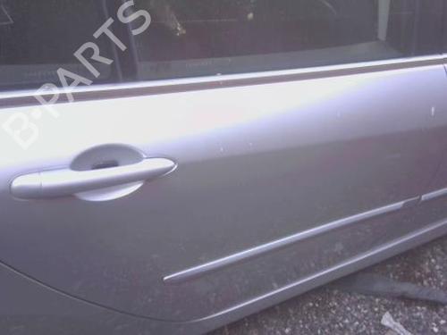 Used Right rear door Right rear door RENAULT LAGUNA III (BT0/1) 1.5 dCi (BT00, BT0A, BT0T, BT1J) (110 hp) 33308147 33308147