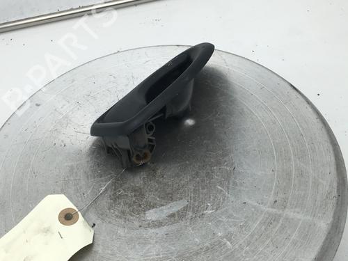 Used Front right interior door handle Front right interior door handle DACIA LOGAN (LS_) 1.4 (LS0A, LS0C, LS0E, LS0G) (75 hp) 32185813 32185813