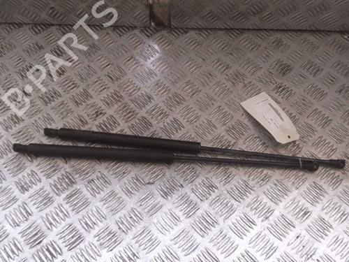 Używane Siłownik klapy tylnej / bagażnika PEUGEOT 206 Hatchback (2A/C) 2.0 HDI 90 (90 hp) 29567662