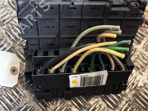 Fuse box PEUGEOT 307 CC (3B) 2.0 16V | BP34450718E1 - Image 2