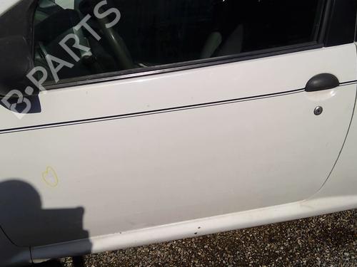 Used Left front door PEUGEOT 107 (PM_, PN_) 1.0 (68 hp) 26029621