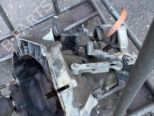 gearbox-ford-ka-ru8-2008-2009-2010-2011-2012-2013-2014-2015-2016-30444358 main image