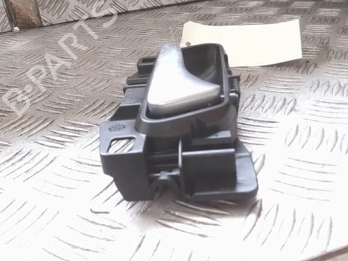 Used Rear right interior door handle Rear right interior door handle PEUGEOT 208 II (UB_, UP_, UW_, UJ_) e-208 (136 hp) 30127327 30127327