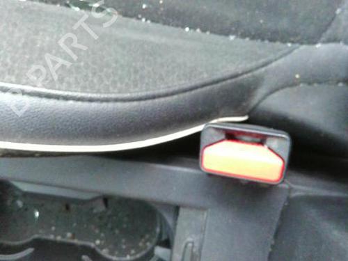 Used Seat buckle RENAULT CLIO V (B7_) 1.6 E-TECH 140 (B7MU) (140 hp) 27150265