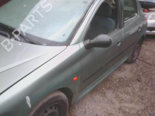 Right taillight PEUGEOT 206 Hatchback (2A/C) 1.9 D | BP31213987C35