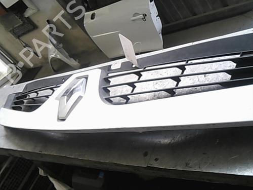 Used Grille RENAULT MASTER II Van (FD) 2.5 dCi (120 hp) 20989706