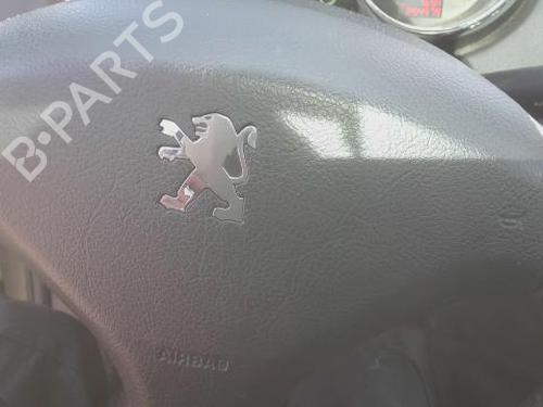 Used Driver airbag PEUGEOT 5008 (0U_, 0E_) 2.0 HDi 150 / BlueHDi 150 (150 hp) 28949294