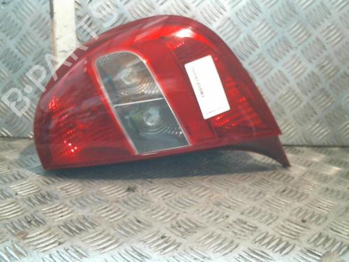 Used Right taillight Right taillight CITROËN C5 I (DC_) 2.0 16V (DCRFNC, DCRFNF) (136 hp) 20986604 20986604
