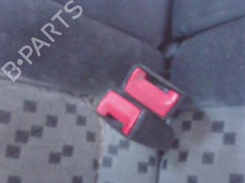 Used Seat buckle SKODA FABIA I Combi (6Y5) 1.4 TDI (80 hp) 32217338