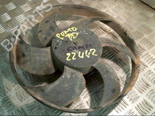 Used Radiator fan FIAT PUNTO (176_) 1.7 TD (71 hp) 22036069