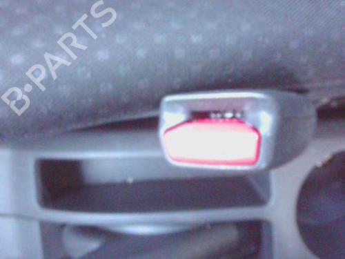 Used Seat buckle TOYOTA YARIS (_P9_) 1.33 VVT-i (NSP90_, NSP90R) (100 hp) 32142345