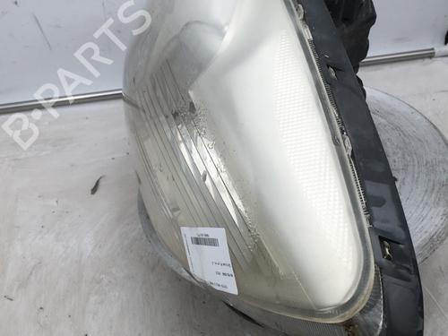 Used Right headlight Right headlight TOYOTA YARIS (_P9_) 1.4 D-4D (NLP90_, NLP90R) (90 hp) 31168234 31168234