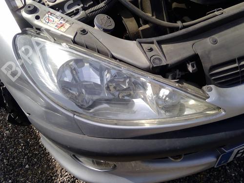 Used Right headlight PEUGEOT 206 CC (2D) 2.0 S16 (136 hp) 26000238
