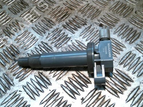 Used Ignition coil TOYOTA YARIS (_P1_) 1.0 (SCP10_, SCP10R) (68 hp) 31135604