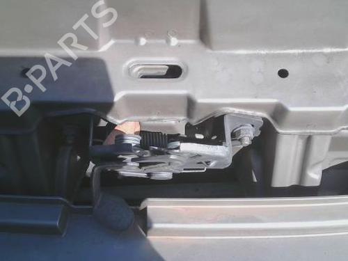 Used Hood lock FIAT PUNTO (188_) 1.2 60 (188.030, .050, .130, .150, .230, .250) (60 hp) 28451104