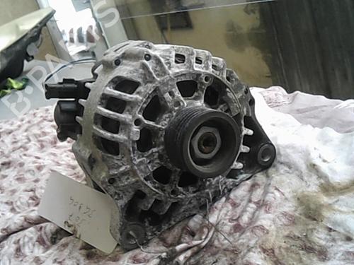 Used Alternator PEUGEOT 307 (3A/C) 1.4 16V (88 hp) 20989668
