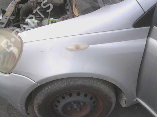left-front-fenders-toyota-yaris-_p1_-1999-2000-2001-2002-2003-2004-2005-39473666 main image