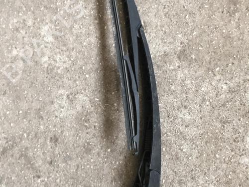 rear-windshield-wiper-arm-renault-clio-iii-br01-cr01-2005-2006-2007-2008-2009-2010-2011-2012-2013-2014-33848246 main image