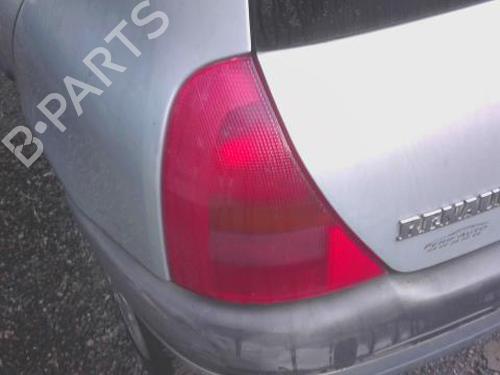 Venstre baglygte RENAULT CLIO II (BB_, CB_) 1.4 16V (B/CB0P, BB13) (98 hp) 29299655