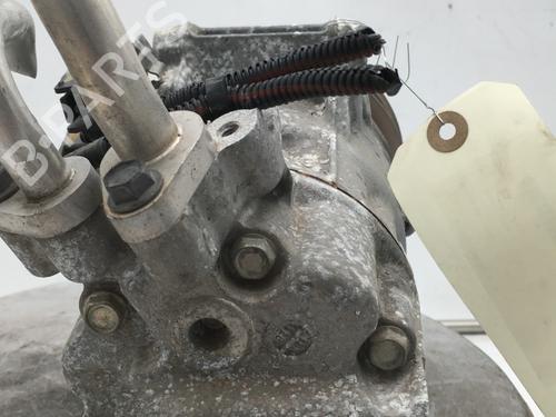 Used AC compressor AC compressor RENAULT CAPTUR II (HF_) TCe 100 (HFMT) (101 hp) 30941693 30941693