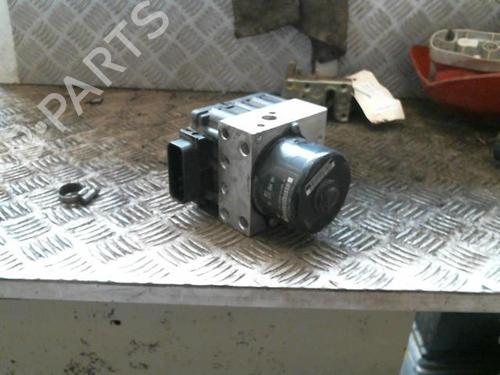 Used ABS pump PEUGEOT 206 Hatchback (2A/C) 2.0 HDI 90 (90 hp) 20998081