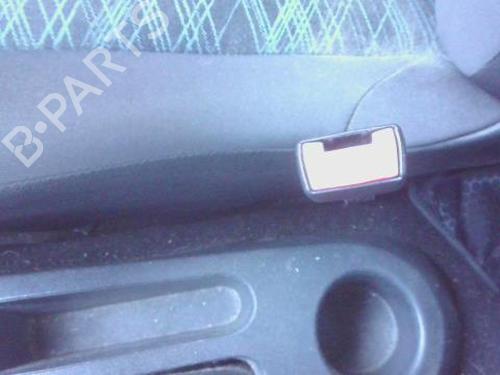 Used Seat buckle RENAULT CLIO III (BR0/1, CR0/1) 1.5 dCi (BR17, CR17) (86 hp) 30174568