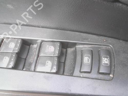 Used Left front window switch Left front window switch SSANGYONG KYRON 2.0 Xdi 4x4 (141 hp) 32520944 32520944