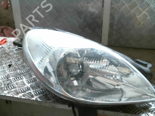 Used Right headlight CITROËN XSARA PICASSO (N68) 1.6 HDi (90 hp) 20987321