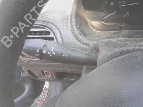Used Steering column stalk PEUGEOT 206 Hatchback (2A/C) 2.0 HDI 90 (90 hp) 28075297