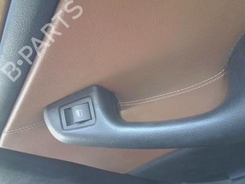 Højre bagtil elrude kontakt BMW 3 (E46) 320 i (170 hp) 28053631