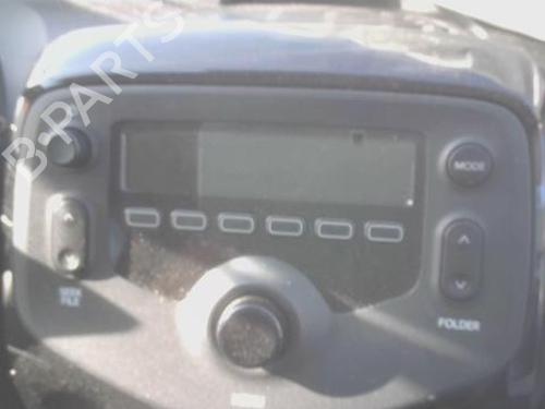 Used Radio CITROËN C1 II (PA_, PS_) 1.0 VTi 72 (72 hp) 28973542