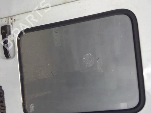 Óculo traseiro Óculo traseiro RENAULT RAPID Box Body/MPV (F40_, G40_) 1.0 (37 hp) 26505540 26505540