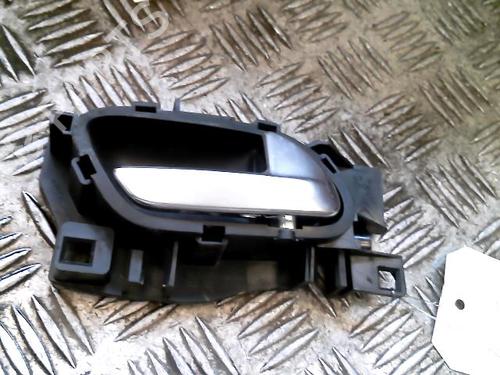 Used Front right interior door handle PEUGEOT 208 I (CA_, CC_) 1.6 HDi / BlueHDi 75 (75 hp) 20997249