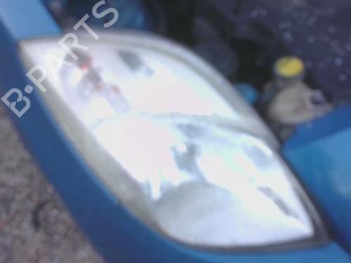 Used Right headlight TOYOTA YARIS (_P9_) 1.4 D-4D (NLP90_, NLP90R) (90 hp) 31168234