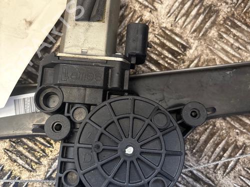Used Front left window mechanism Front left window mechanism FIAT GRANDE PUNTO (199_) [2005-2026] 34638063 34638063