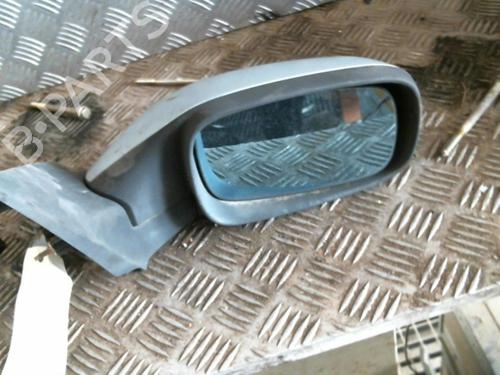 Used Right mirror RENAULT LAGUNA II (BG0/1_) 2.2 dCi (BG0F) (150 hp) 22038240