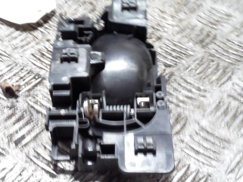 Used Rear left interior door handle Rear left interior door handle CITROËN C3 III (SX) 1.2 VTi 82 (82 hp) 22192348 22192348