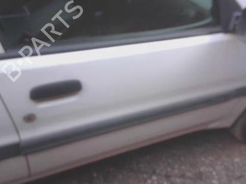 Used Right front door CITROËN SAXO (S0, S1) 1.4 VTS (75 hp) 31794438