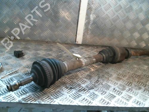 Used Right front driveshaft PEUGEOT 206 Hatchback (2A/C) 1.4 i (75 hp) 20986830