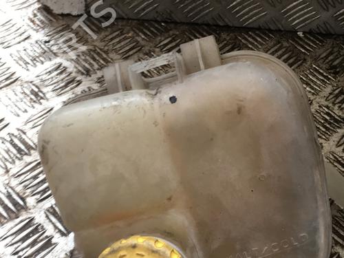 Used Expansion tank Expansion tank OPEL ZAFIRA A MPV (T98) 2.0 DTI 16V (F75) (101 hp) 33298570 33298570